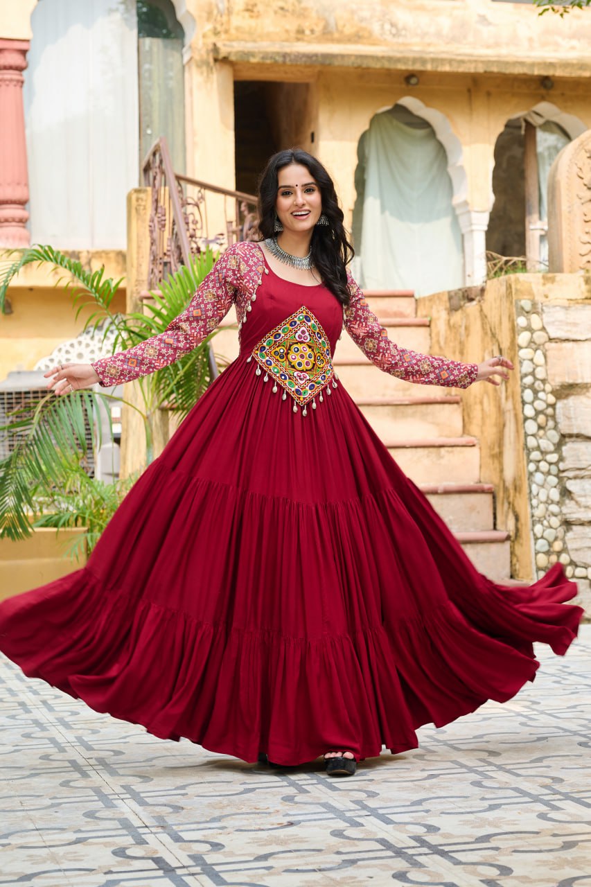 Kutchi Gamthi Embroidered Work Gown