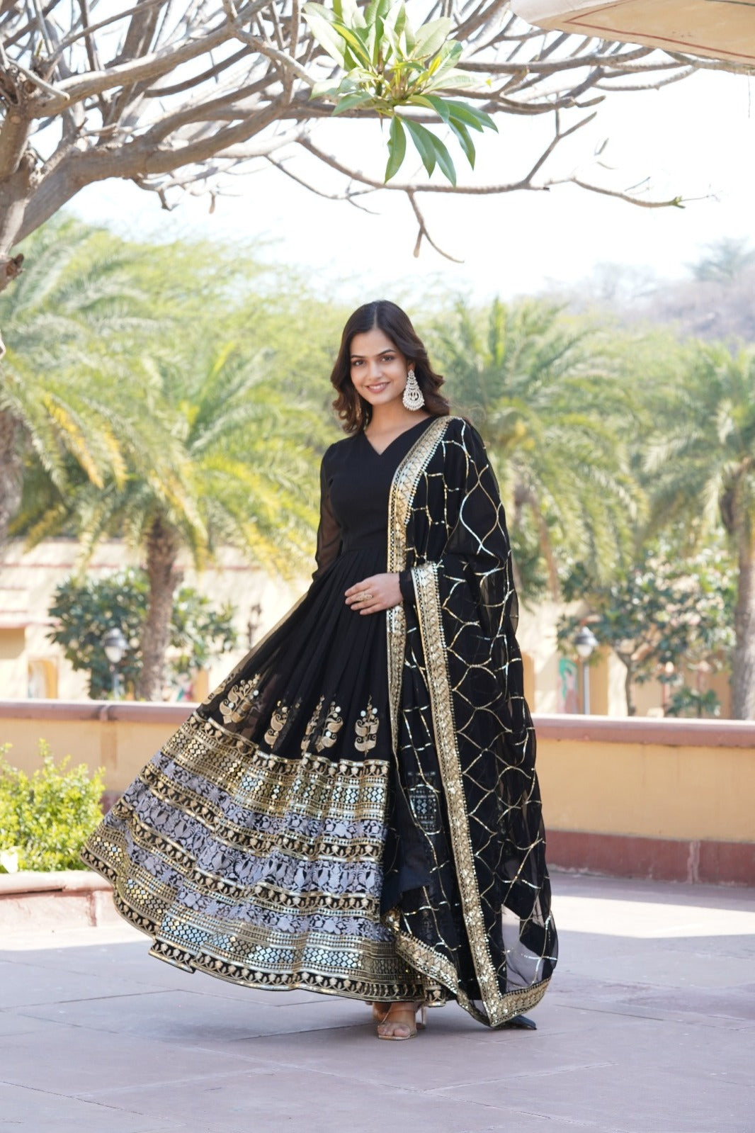 Elegant and beautiful Gown with Zari, Sequins and threadwork