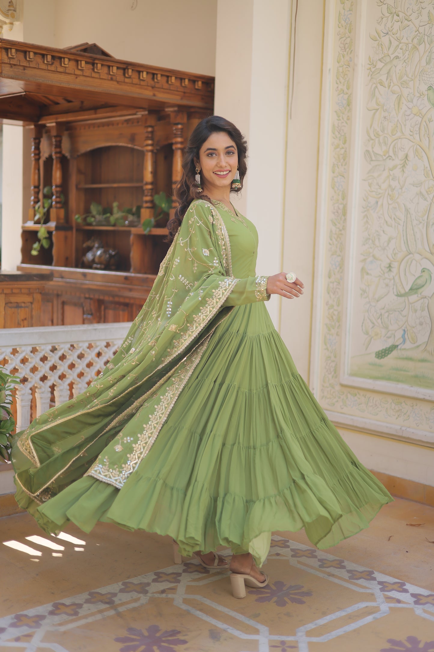 Unique color elegant and flared gown