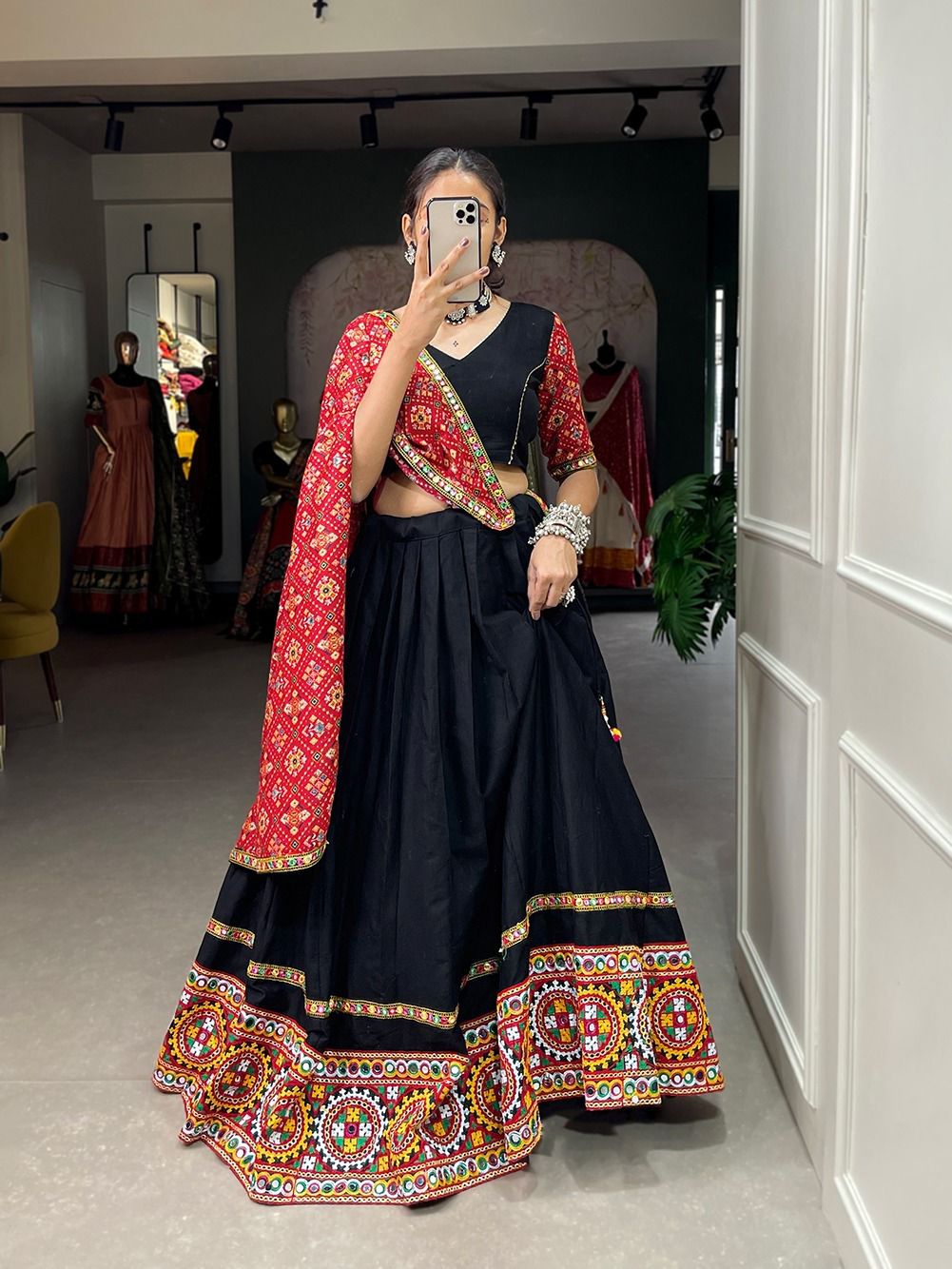Gamthi Work- Lehenga Choli