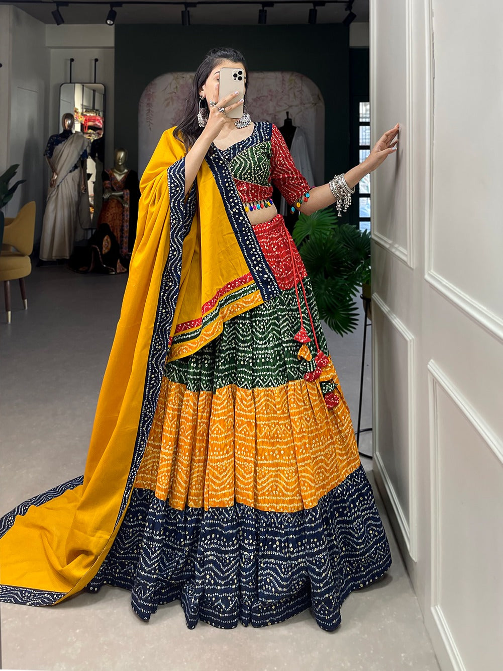 Full Bandhej Chaniya Choli