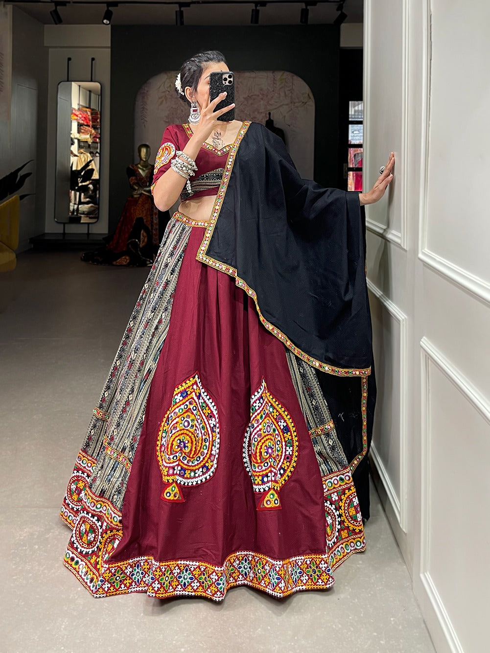 Garba Special Elegant Chaniya Choli