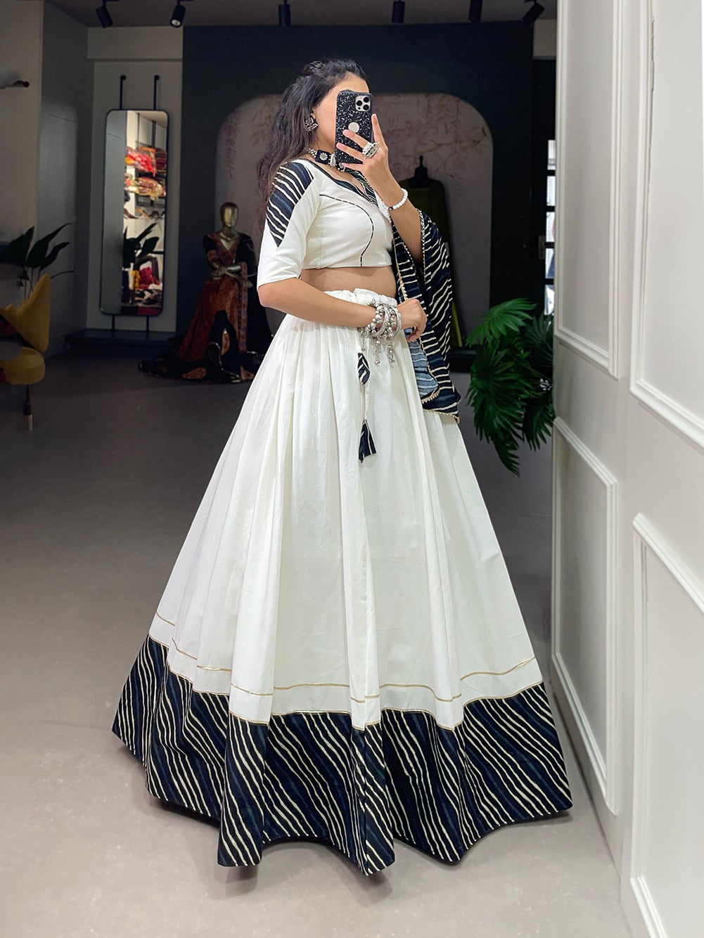 White lehariya Garba Choli