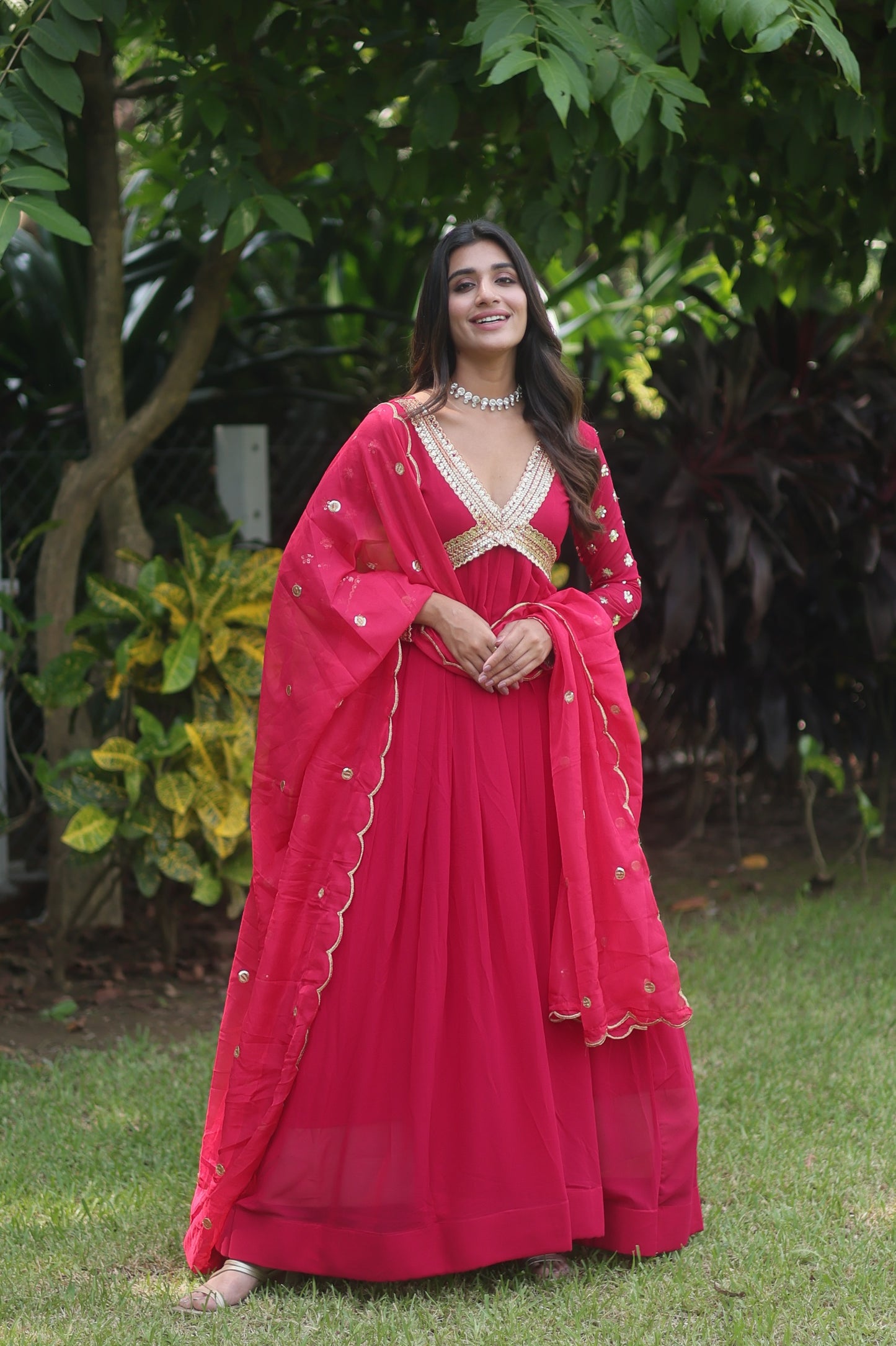 Alia Cut Gown With Sequins Zari Work