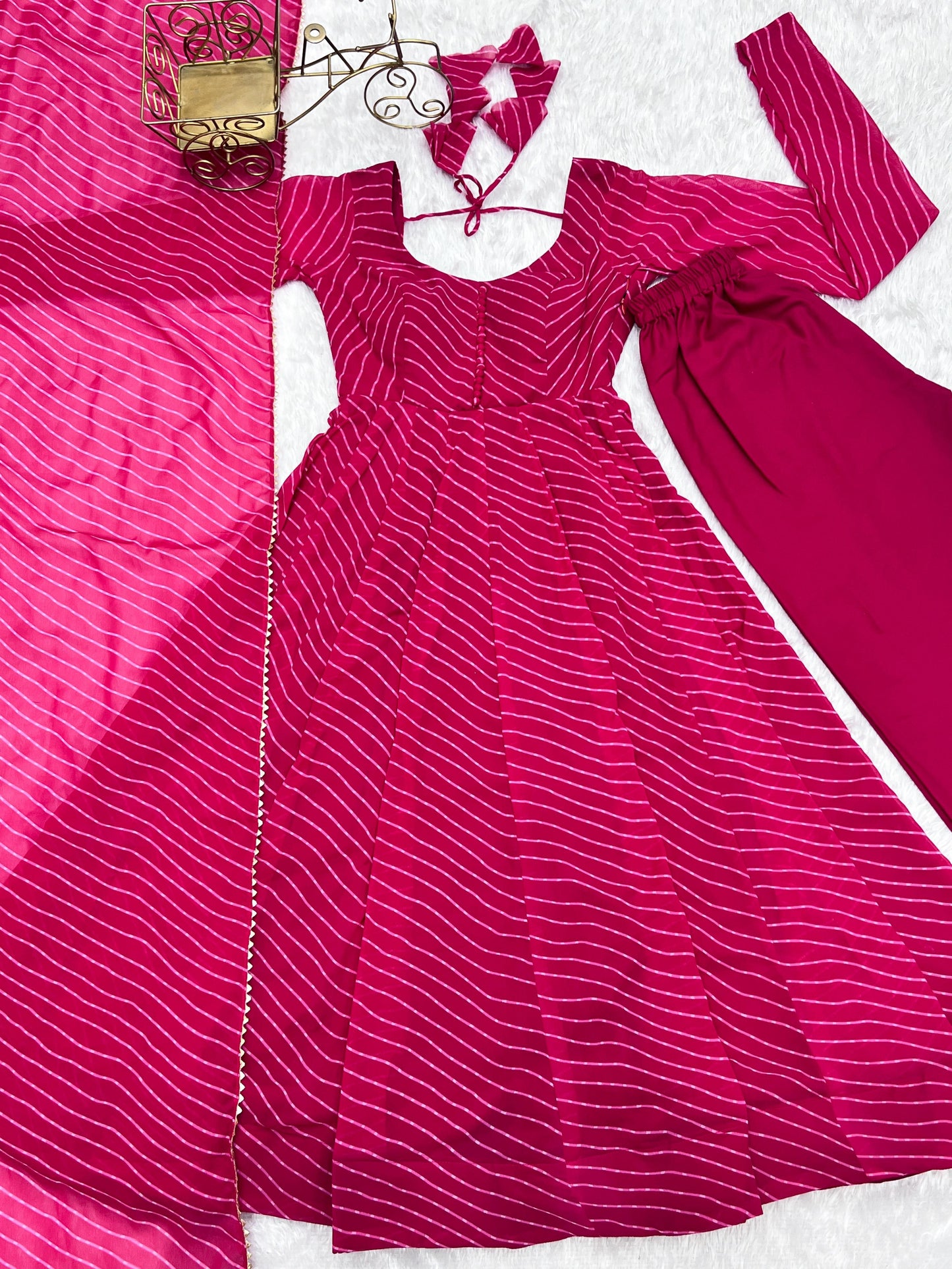 Leheriya Anarkali