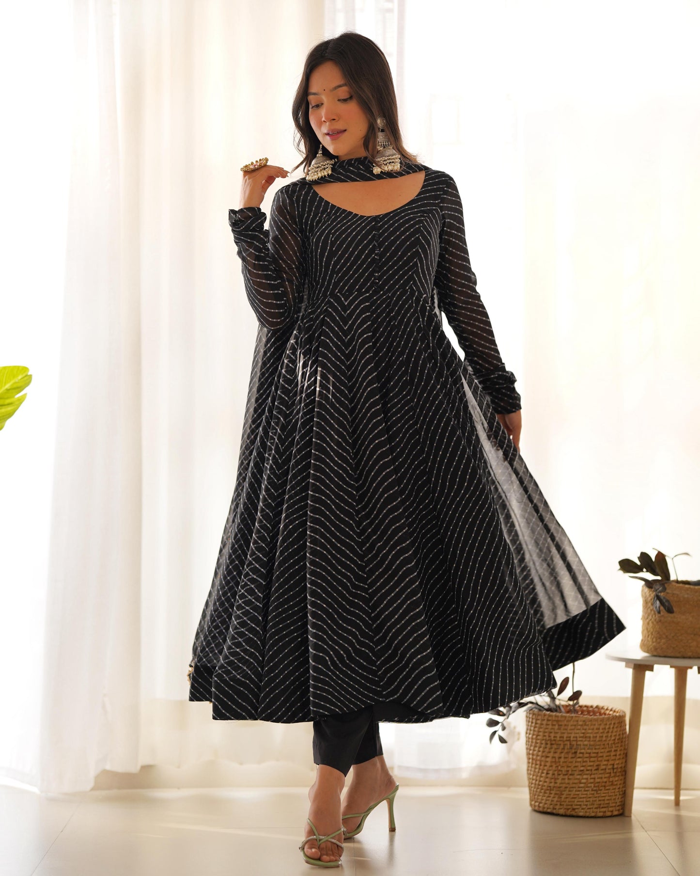 Leheriya Anarkali