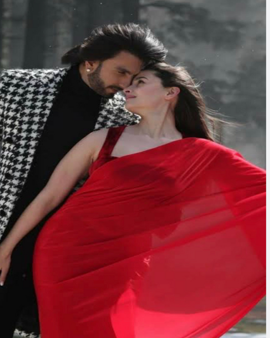 Alia Bhatt Red Tum Kya Mile Saree