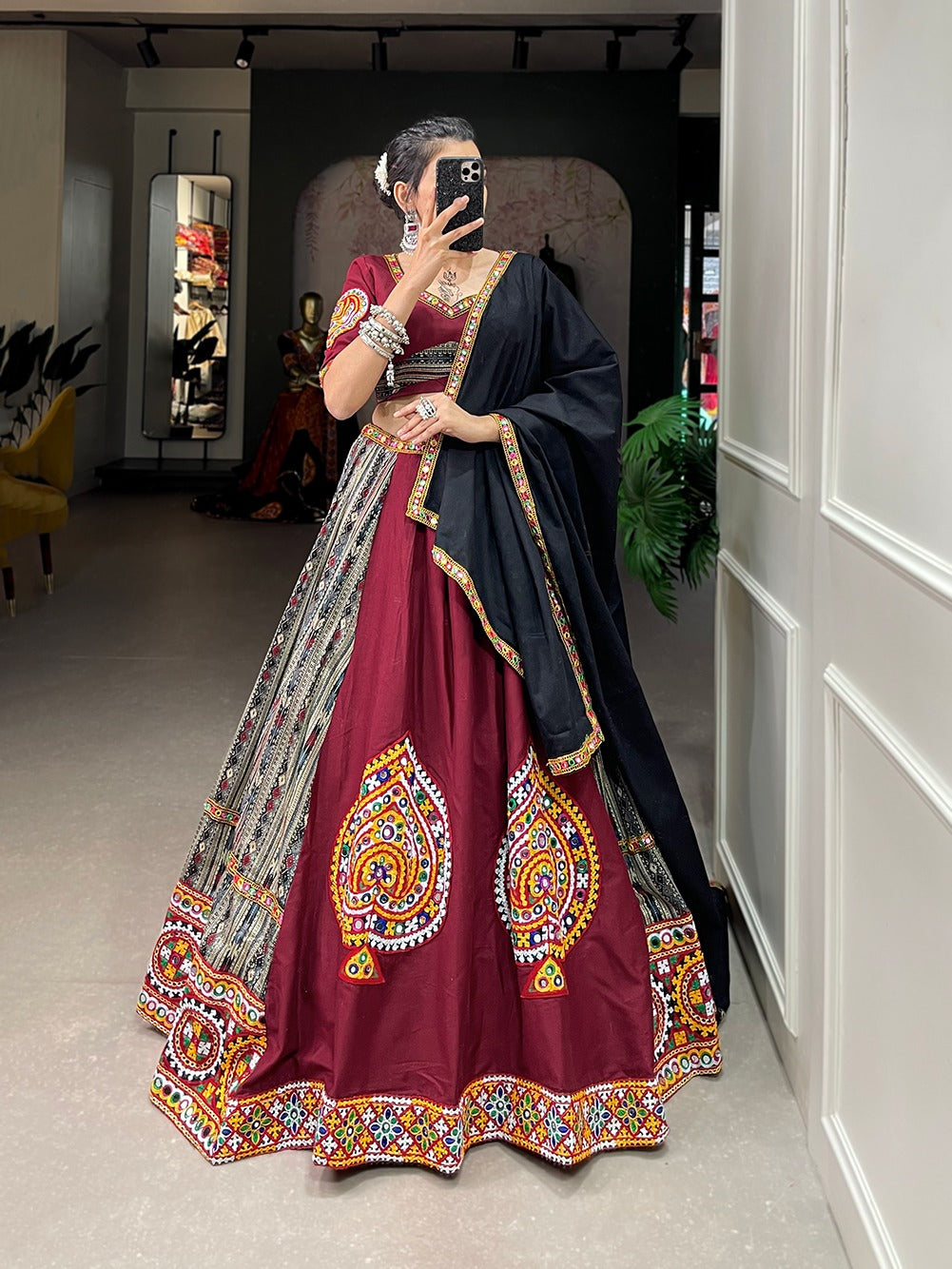 Garba Special Elegant Chaniya Choli