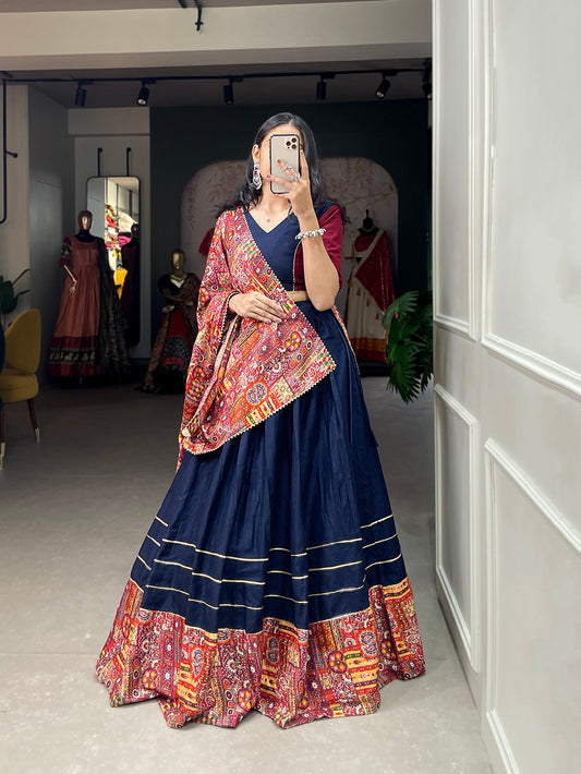 Simple and lightweight lehenga for Navratri