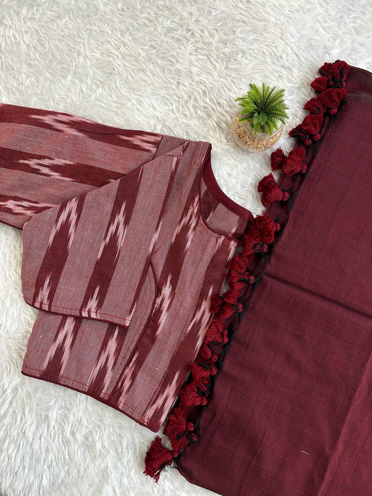 Pure Cotton Handloom Saree with Ikkat Blouse